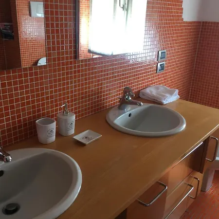 Gatto Romeo Apartment